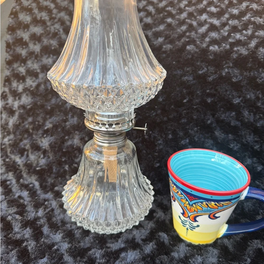 💖 Lamplight Farms NEW Elegant Clear Glass Lamp